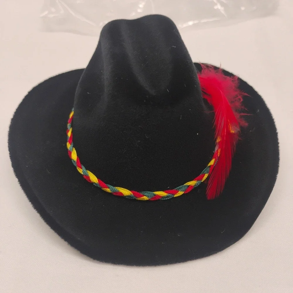 RODEO HAT COMPANY Department 56  Item #1489 3  Hat Ornament Original Box